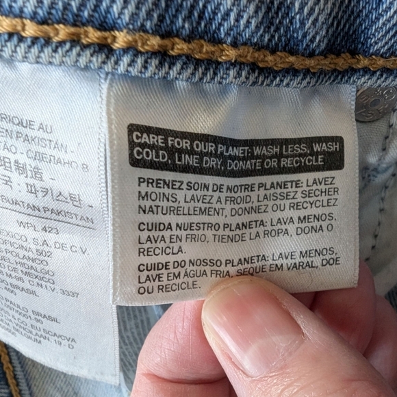 Levi's Wedgie Fit Ankle Jeans Light Wash Cotton Denim Button Fly Women's size 27 - Picture 9 of 16